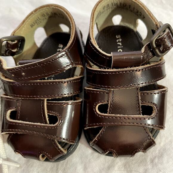 lot of 2 Pair Baby Infant shoes size 2 FILA and Stride Rite Leather  sneakers - Picture 2 of 11